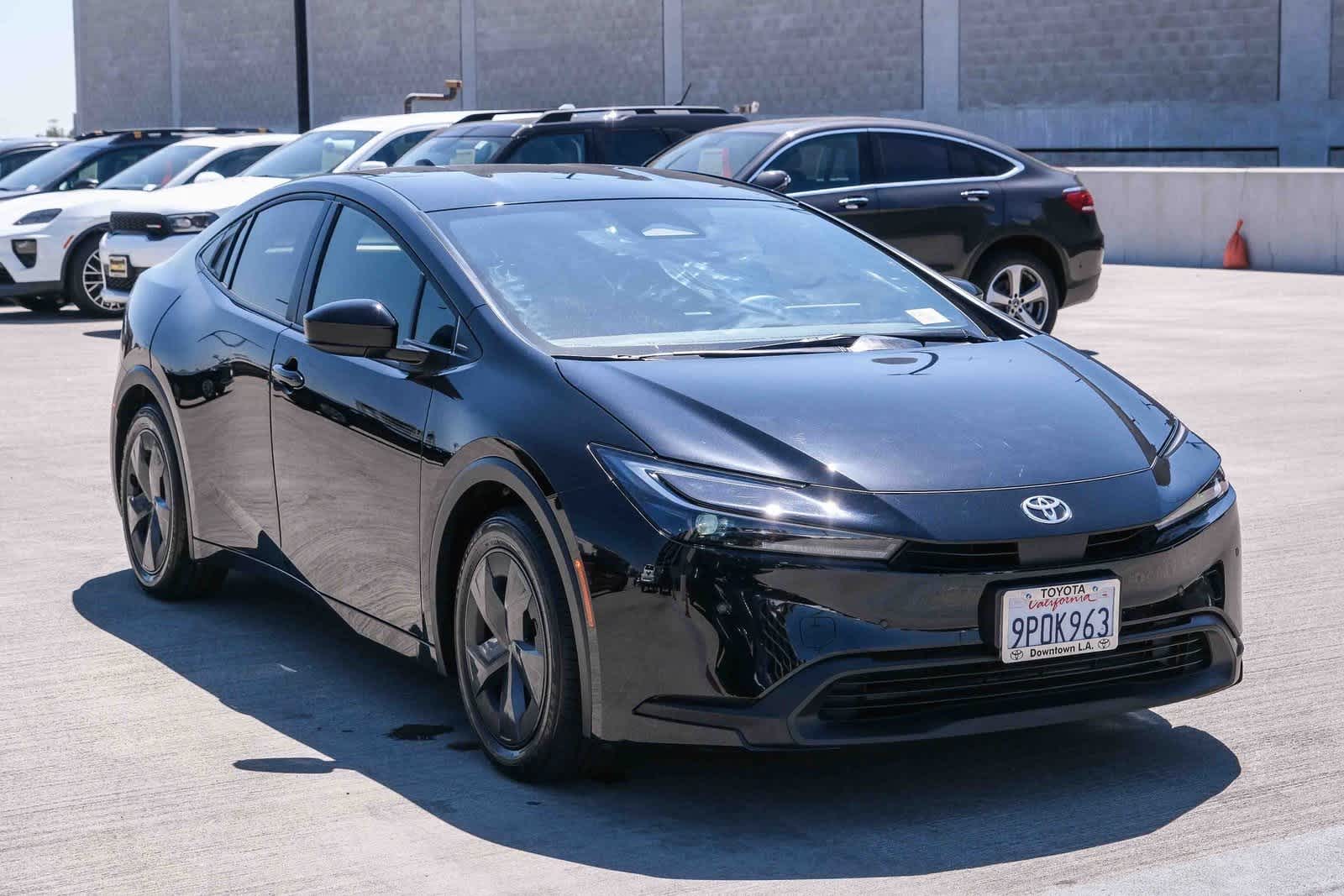 Thumbnail: 2024 Toyota Prius - 3