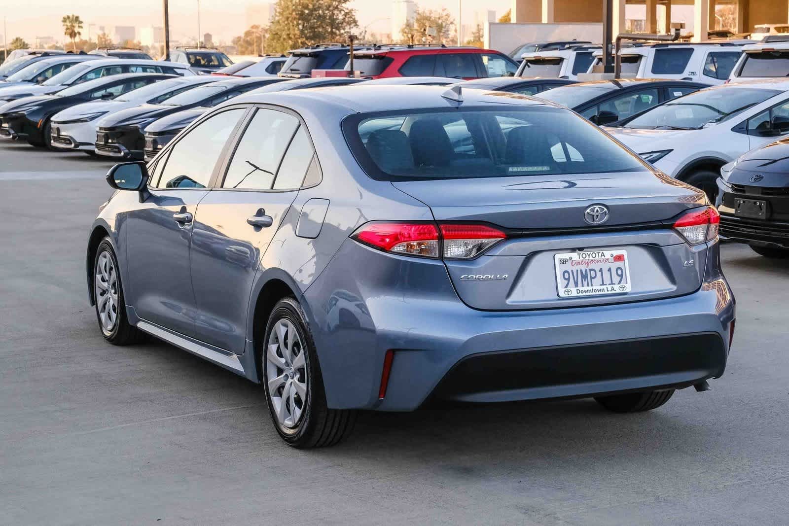 Thumbnail: 2023 Toyota Corolla - 6