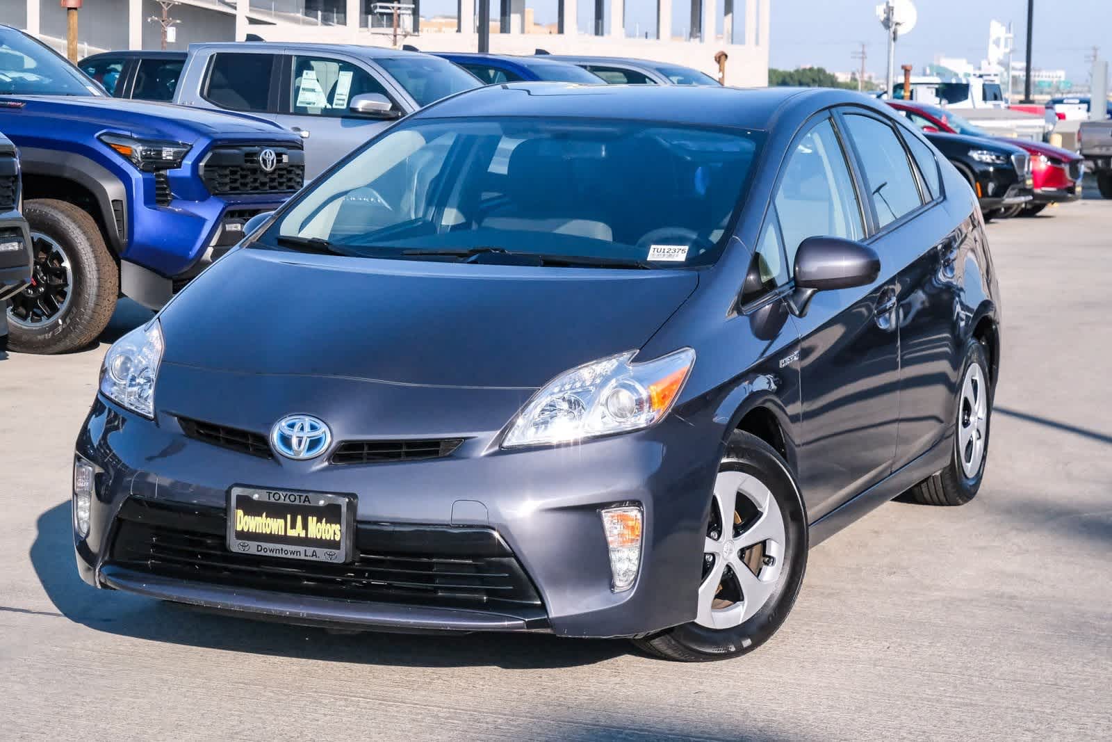 Thumbnail: 2015 Toyota Prius - 1