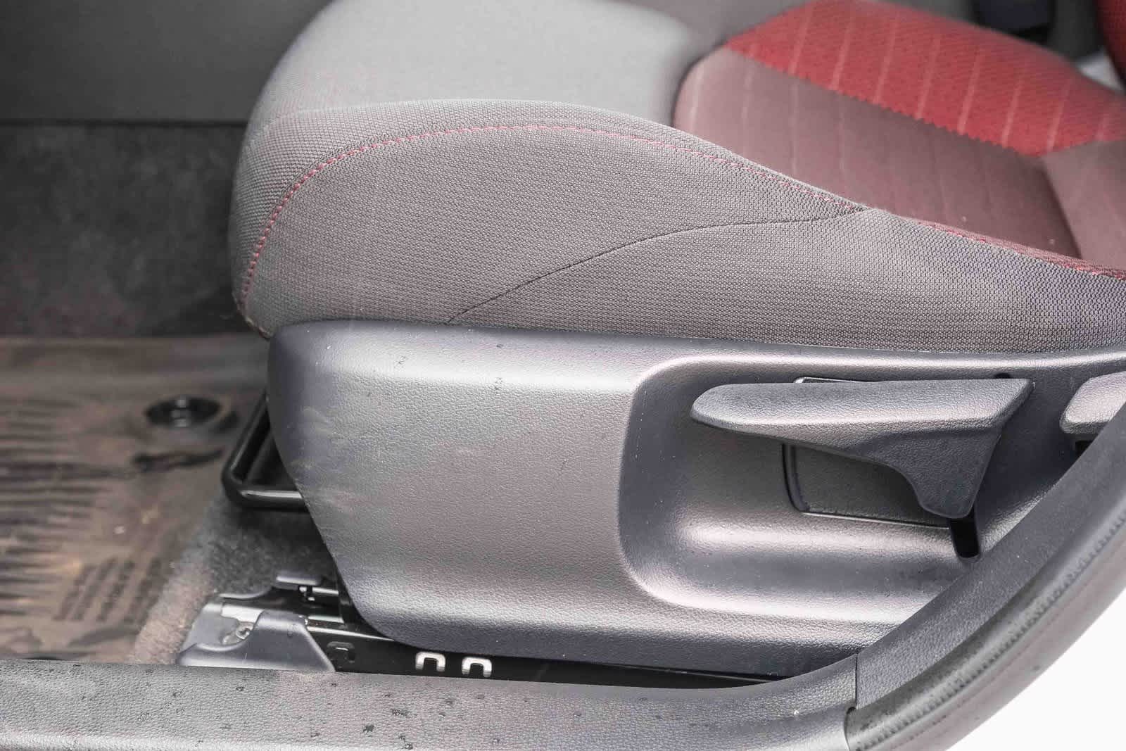 Thumbnail: 2025 Toyota Corolla - 24