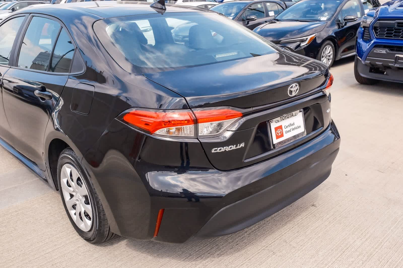 Thumbnail: 2023 Toyota Corolla - 8