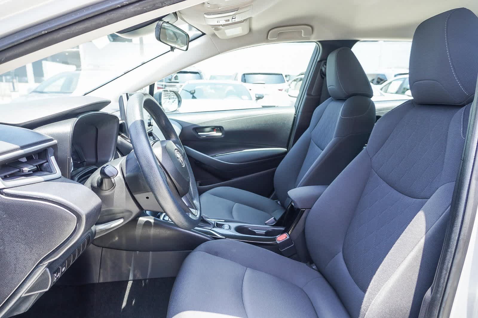2021 Toyota Corolla LE 19