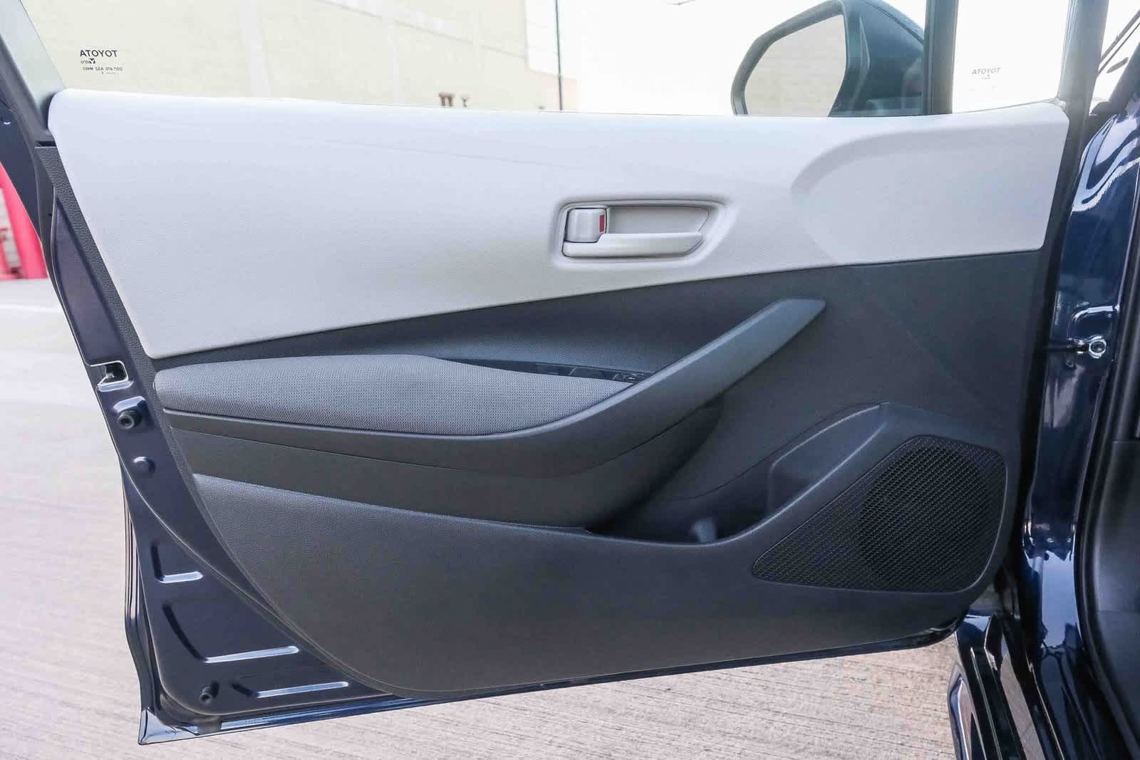 Thumbnail: 2025 Toyota Corolla - 21