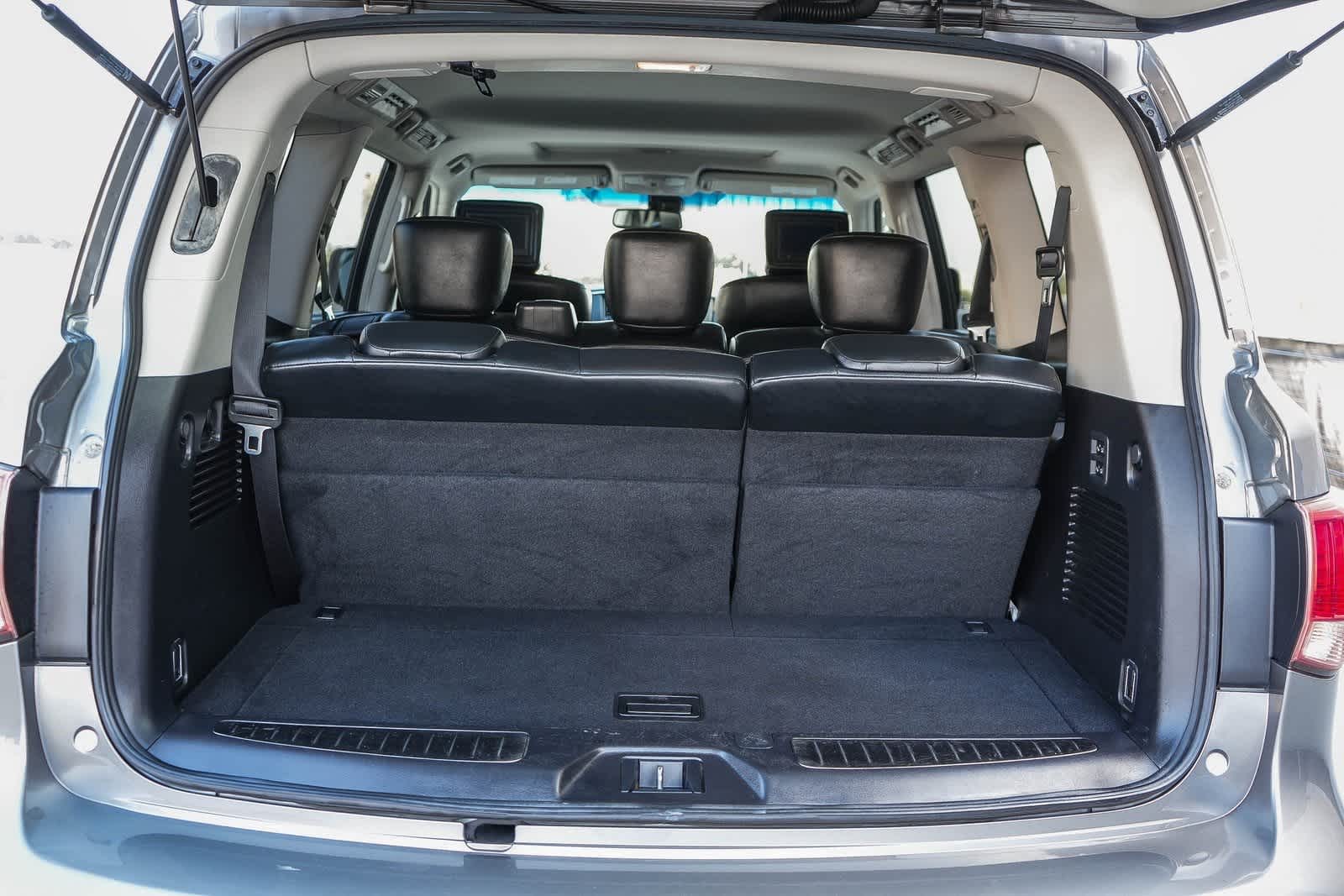 Thumbnail: 2012 INFINITI QX56 - 26