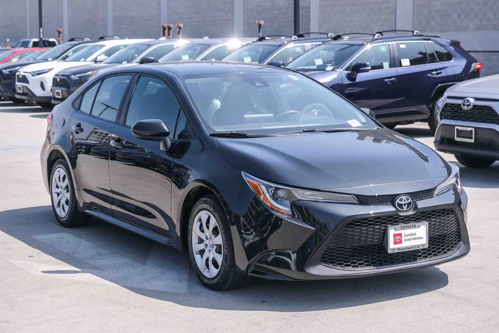 Thumbnail: 2022 Toyota Corolla - 3