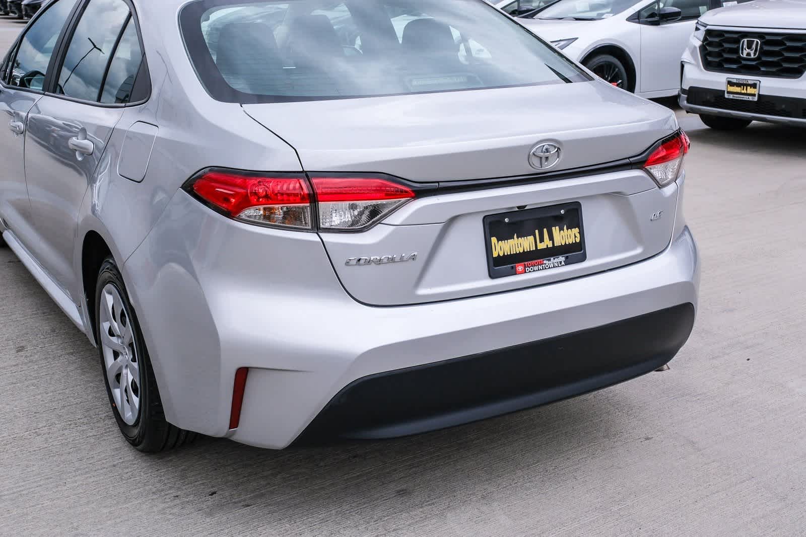 Thumbnail: 2023 Toyota Corolla - 8