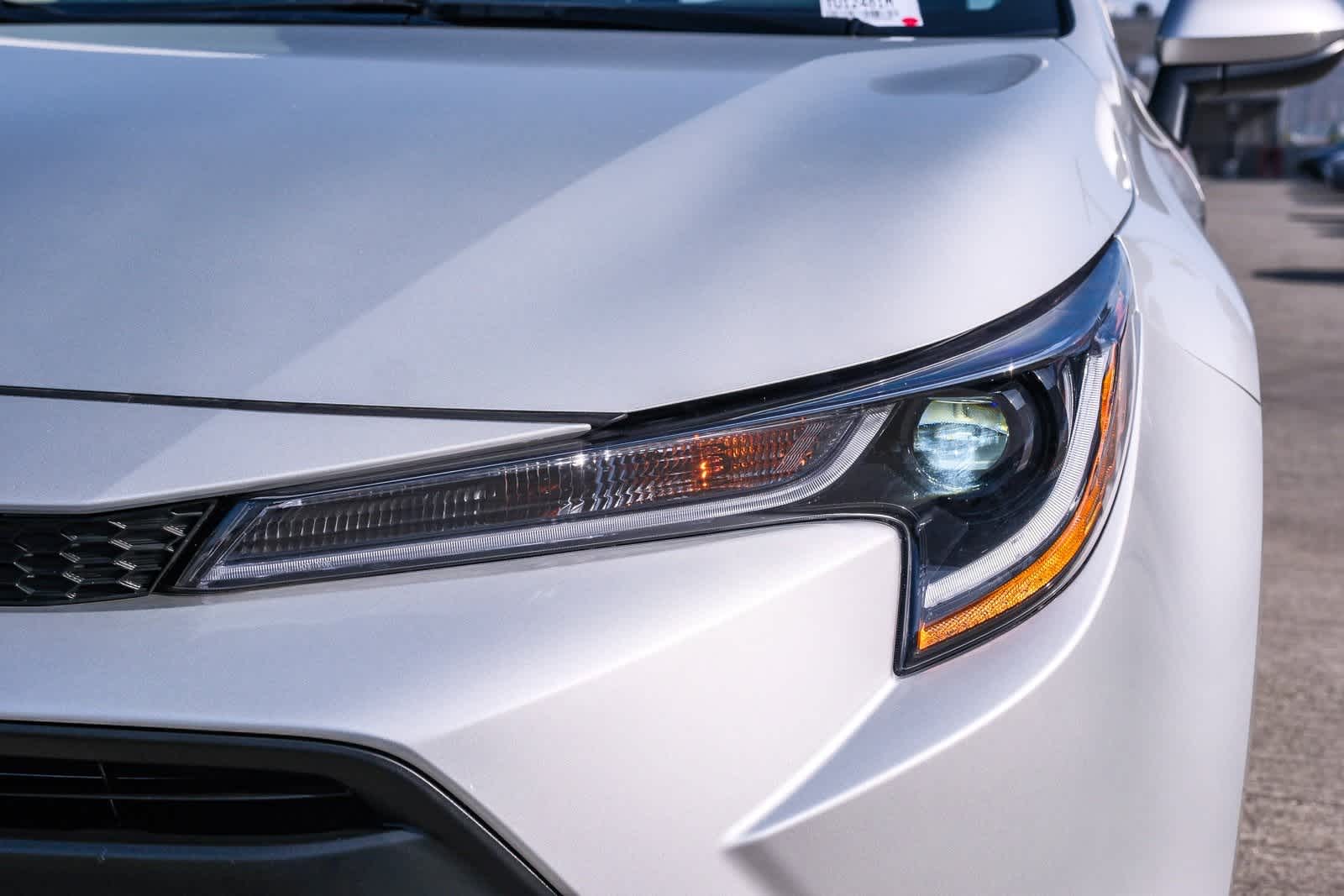 Thumbnail: 2025 Toyota Corolla - 11