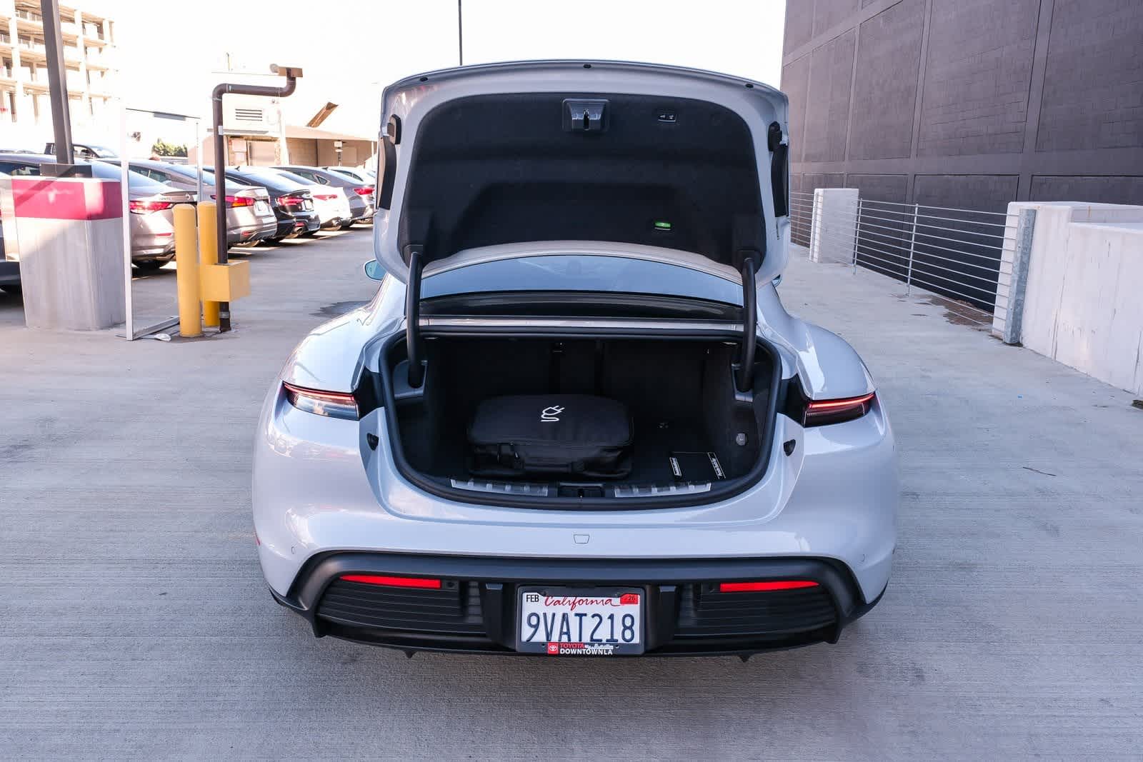 Thumbnail: 2025 Porsche Taycan - 26