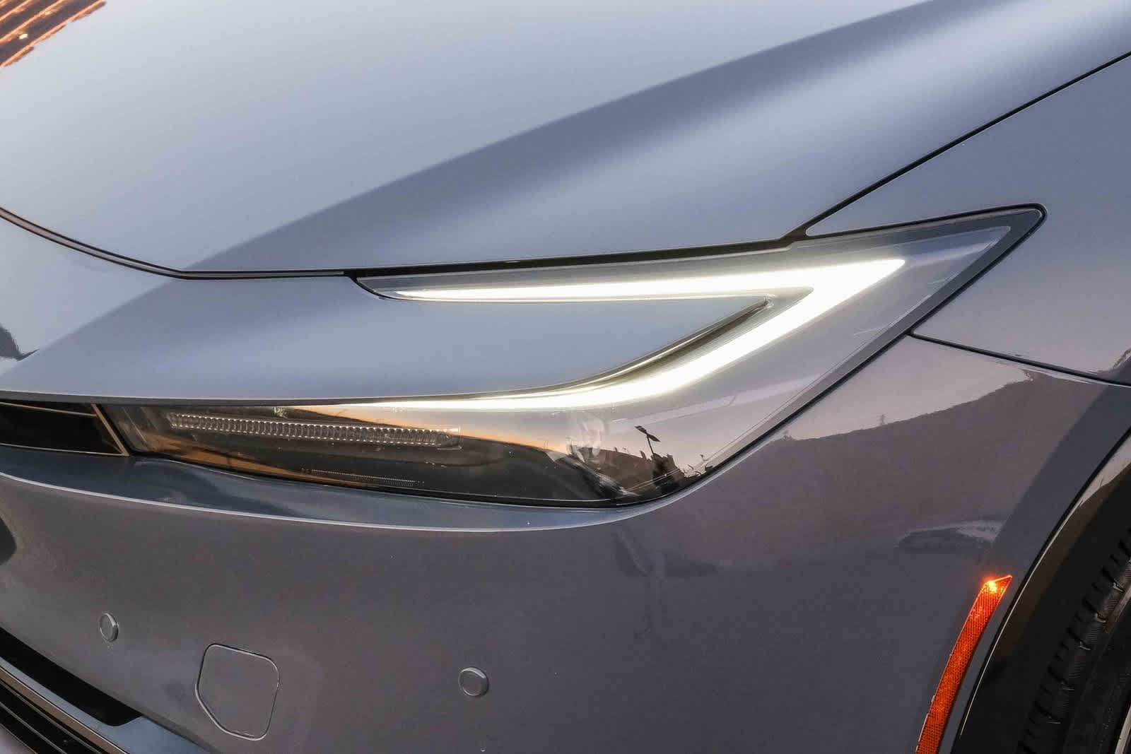 Thumbnail: 2024 Toyota Prius - 11