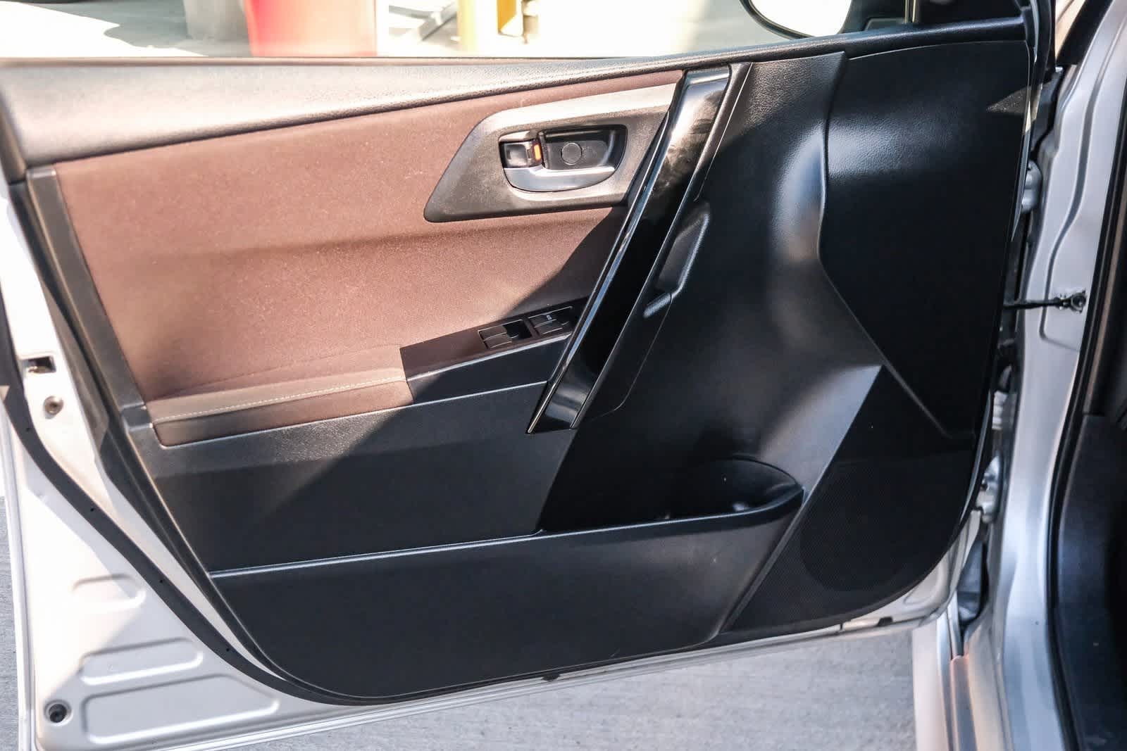 Thumbnail: 2016 Scion iM - 22