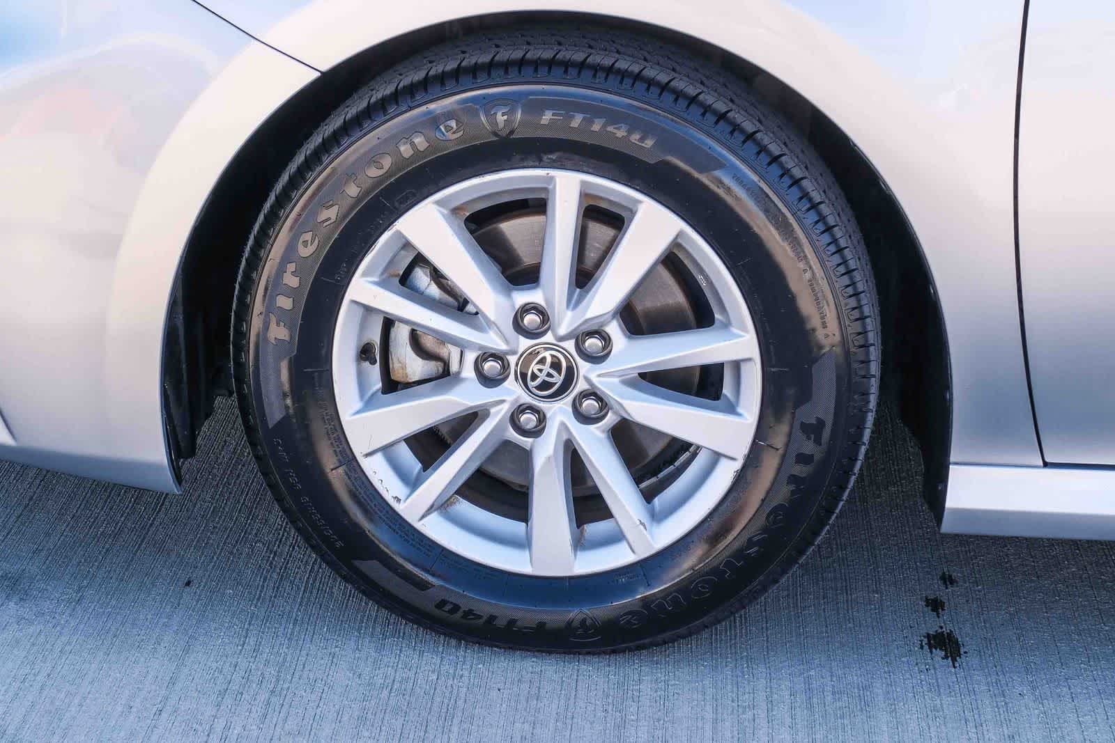 Thumbnail: 2025 Toyota Camry - 10