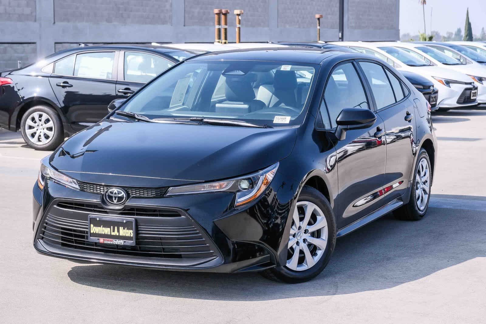 Thumbnail: 2025 Toyota Corolla - 1