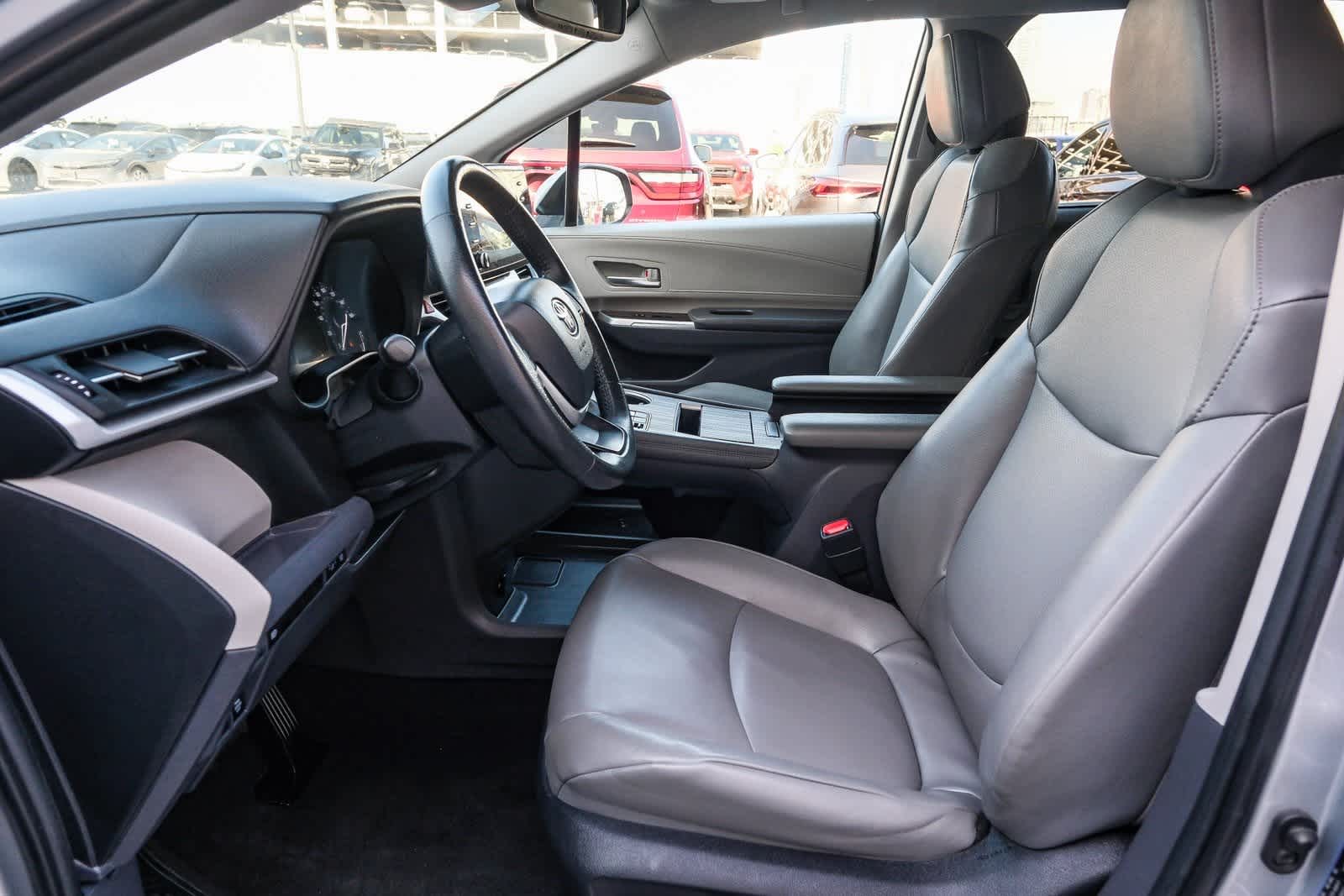 Thumbnail: 2022 Toyota Sienna - 20