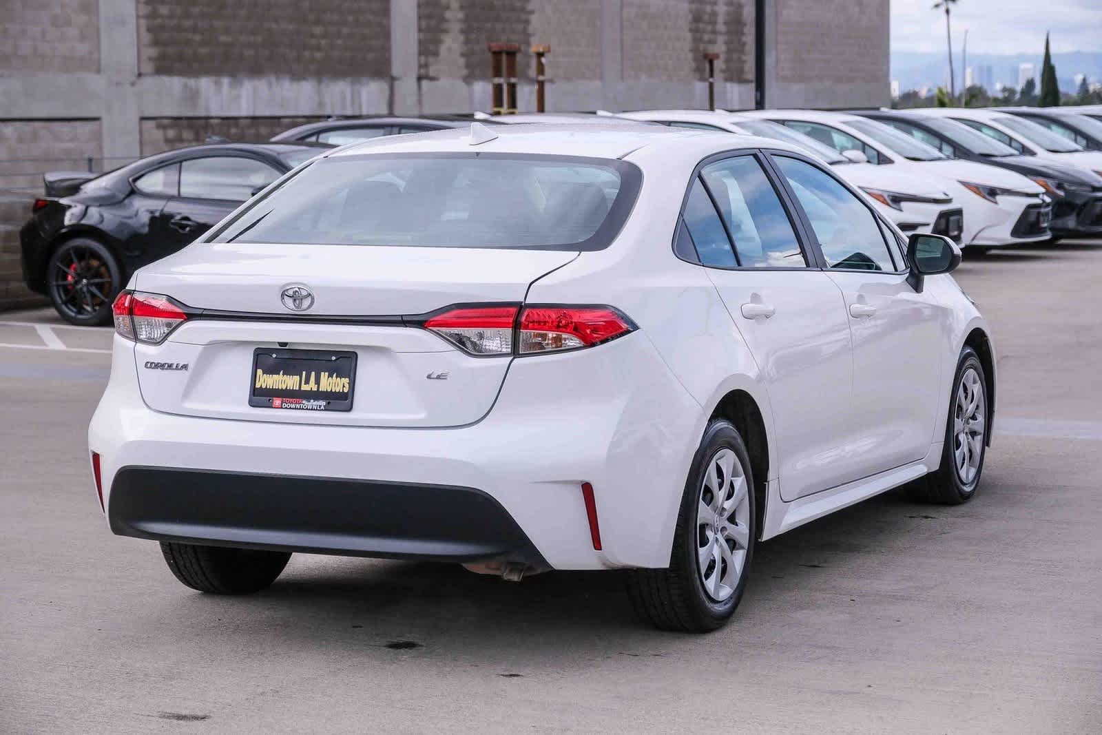 Thumbnail: 2023 Toyota Corolla - 4