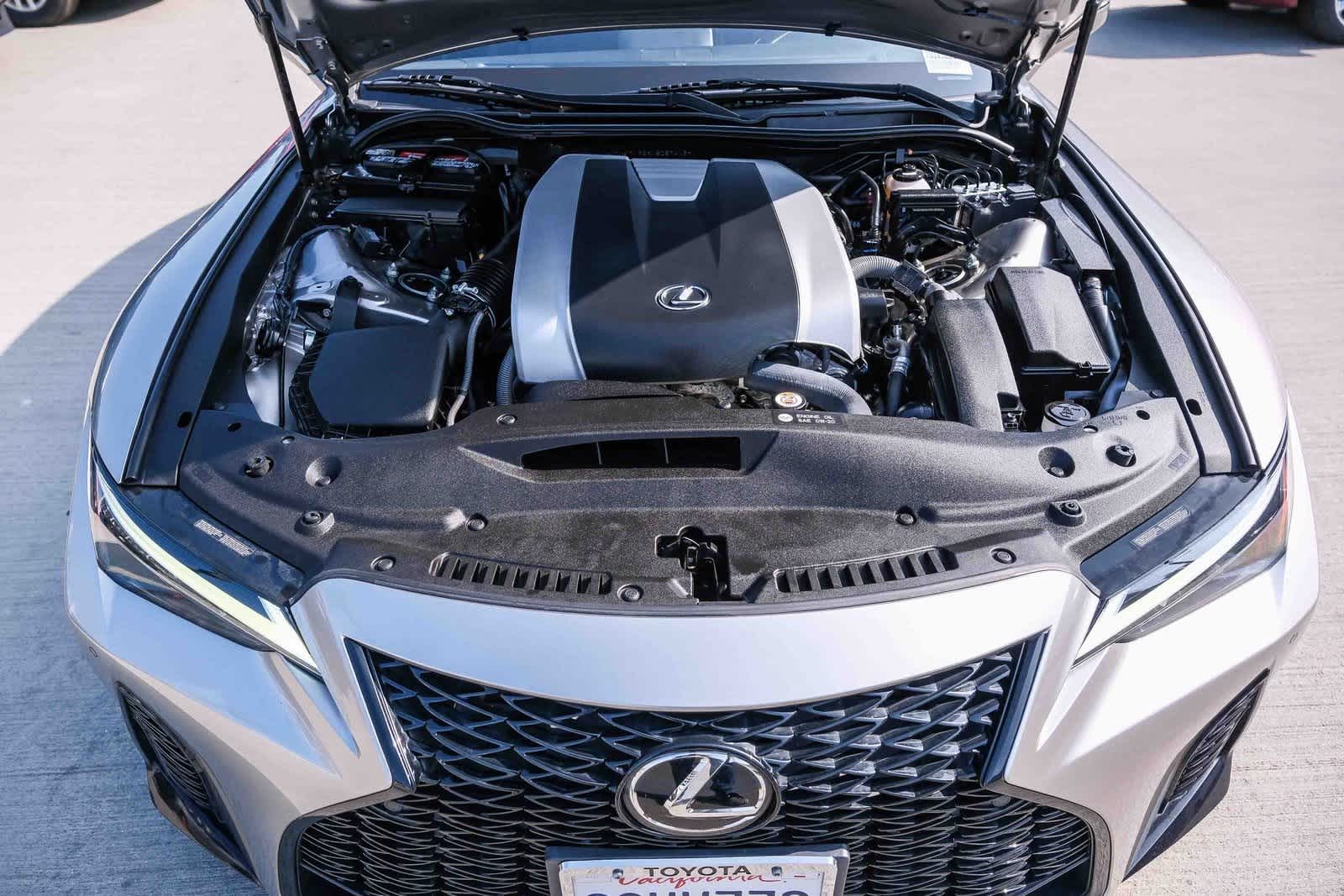 Thumbnail: 2022 Lexus IS - 28