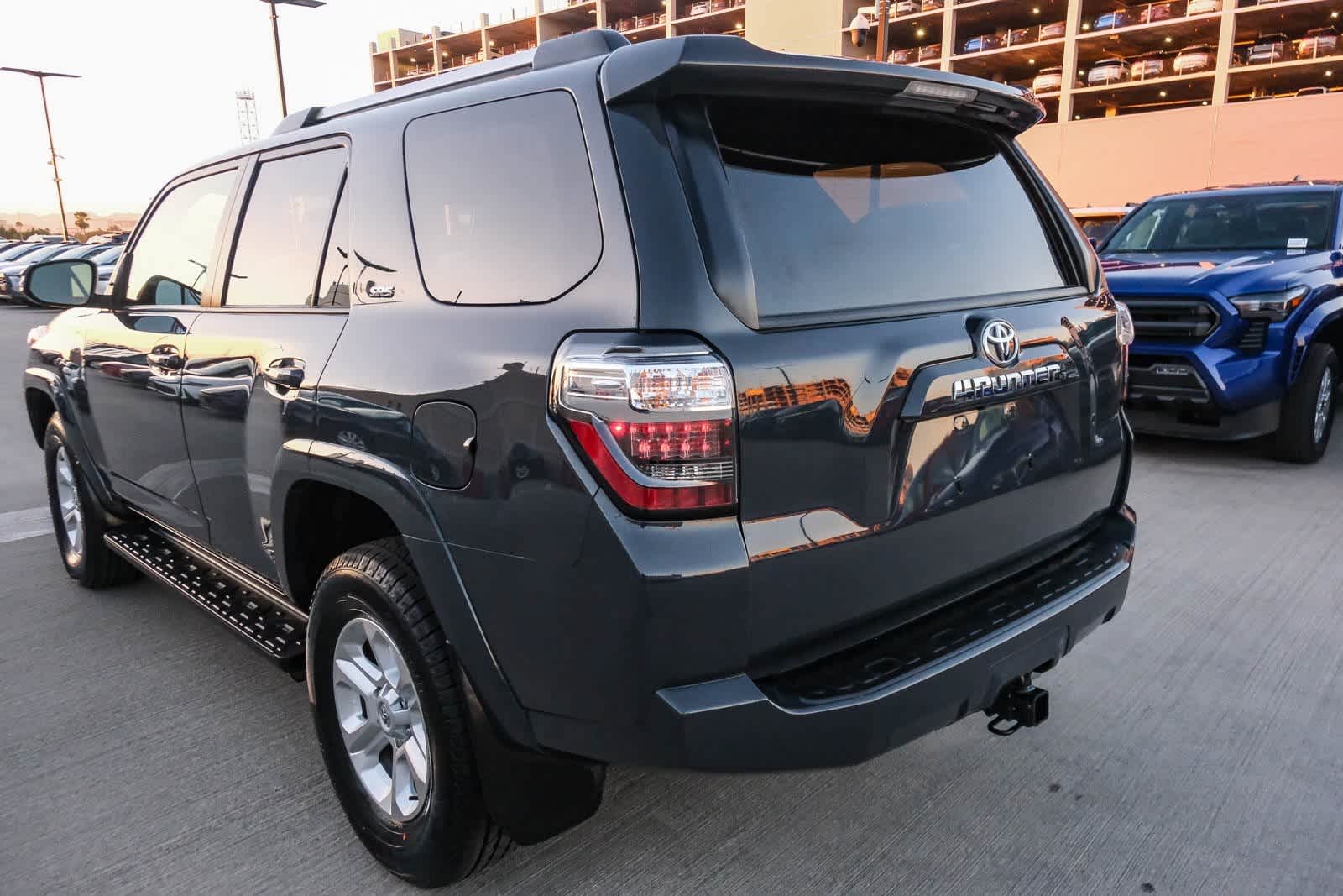 Thumbnail: 2024 Toyota 4Runner - 8