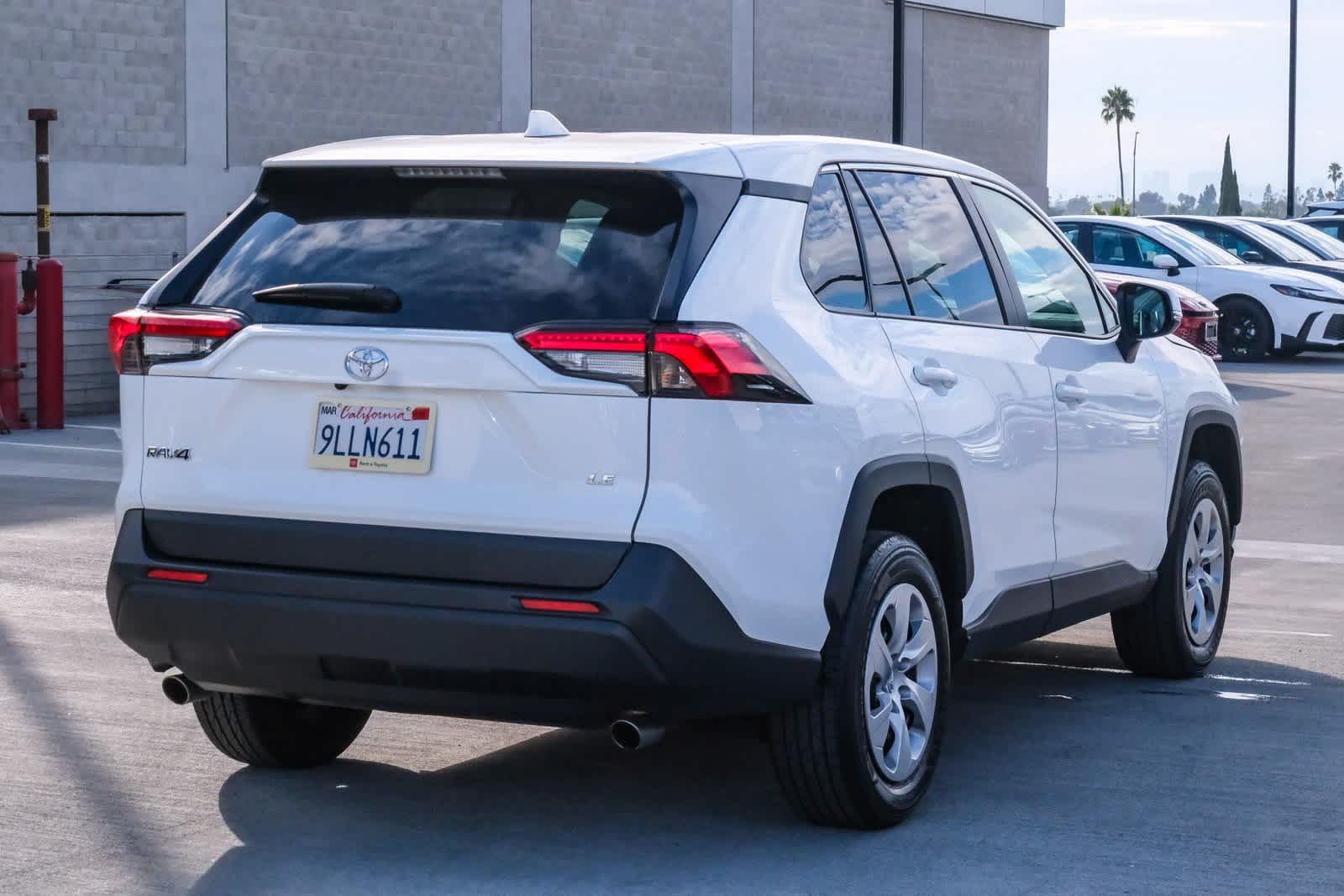 Thumbnail: 2024 Toyota RAV4 - 4