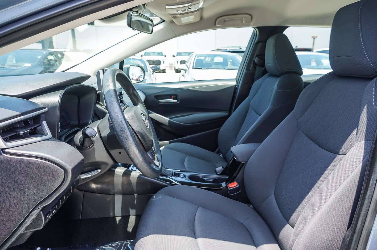 2021 Toyota Corolla LE 19