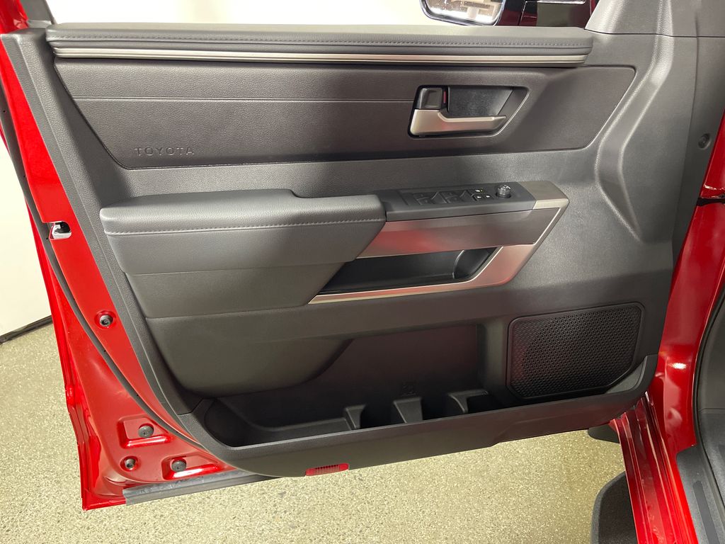 2026 Toyota Tundra SR5 - Photo 17