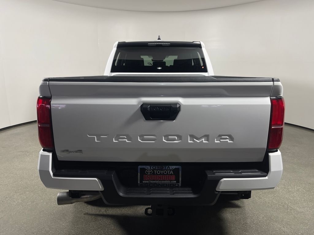New 2025 Toyota Tacoma SR5 4X4 DBL CAB LONG BED