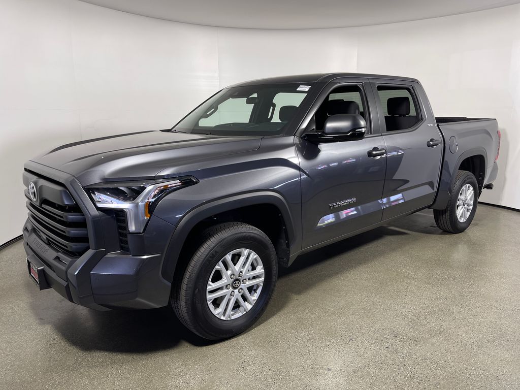 2026 Toyota Tundra SR5 - Photo 7