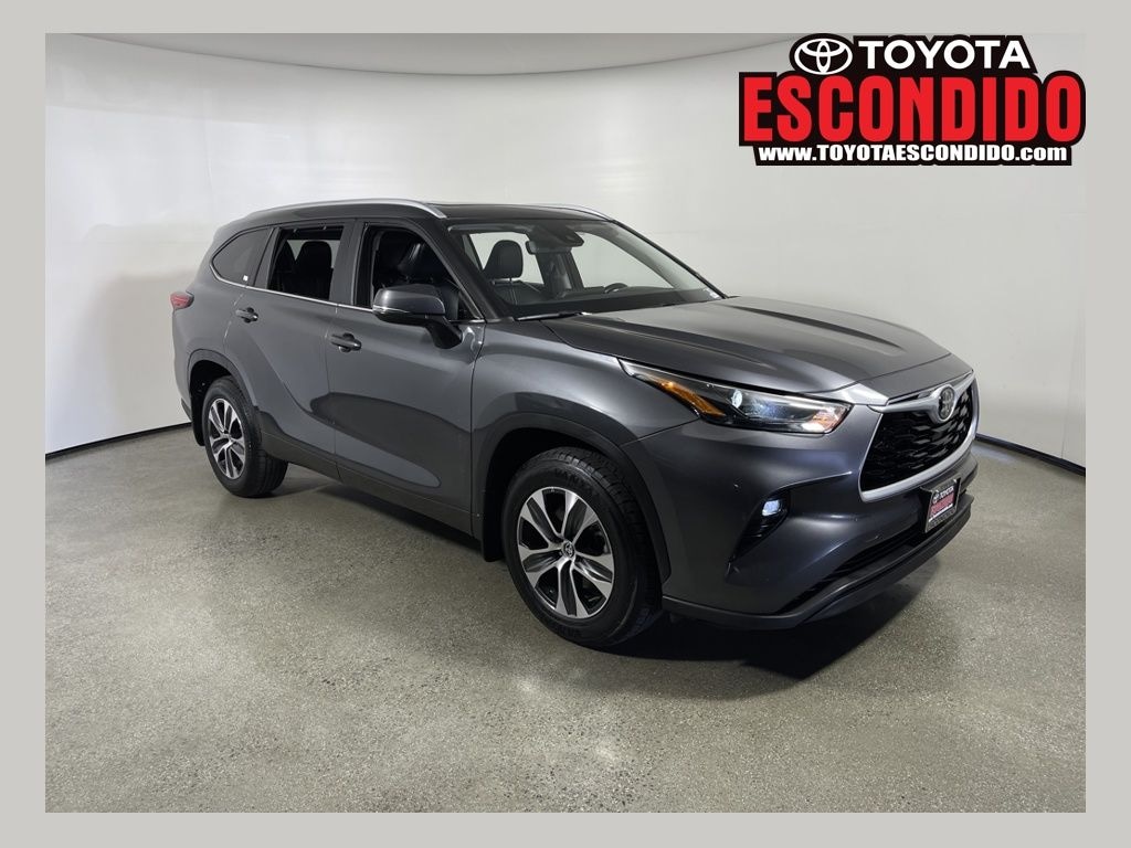 Used 2023 Toyota Highlander XLE SUV