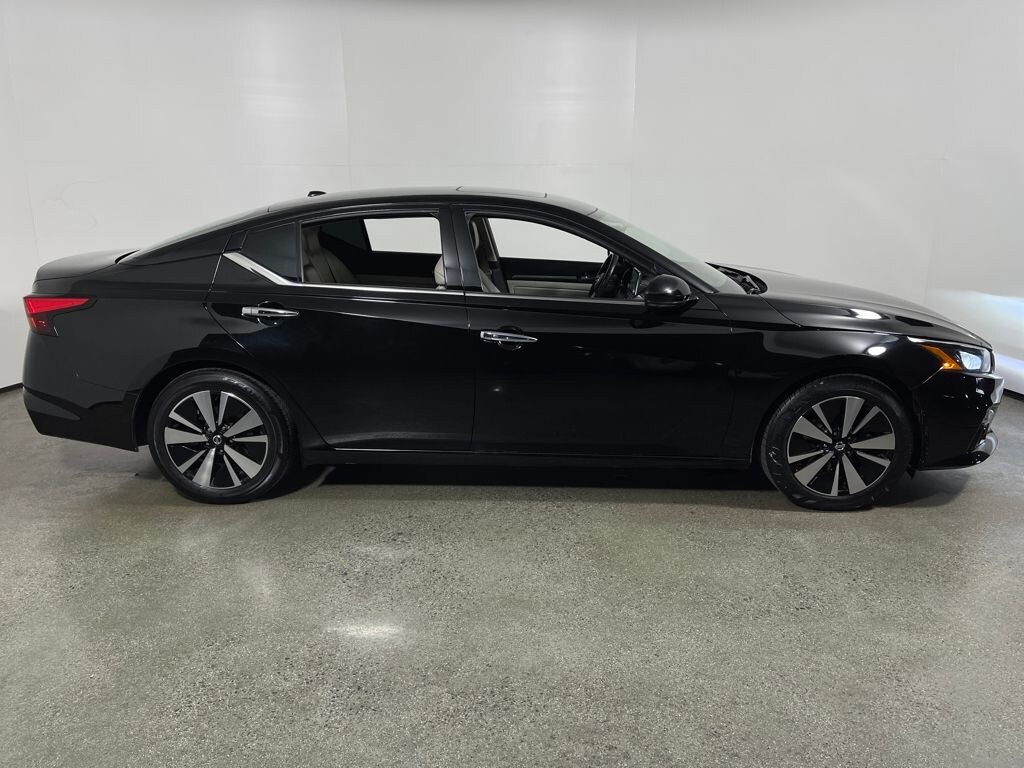 Used 2019 Nissan Altima 2.5 SL Sedan