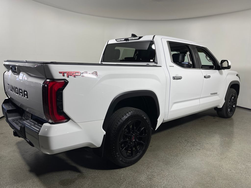 2022 Toyota Tundra Limited photo 3