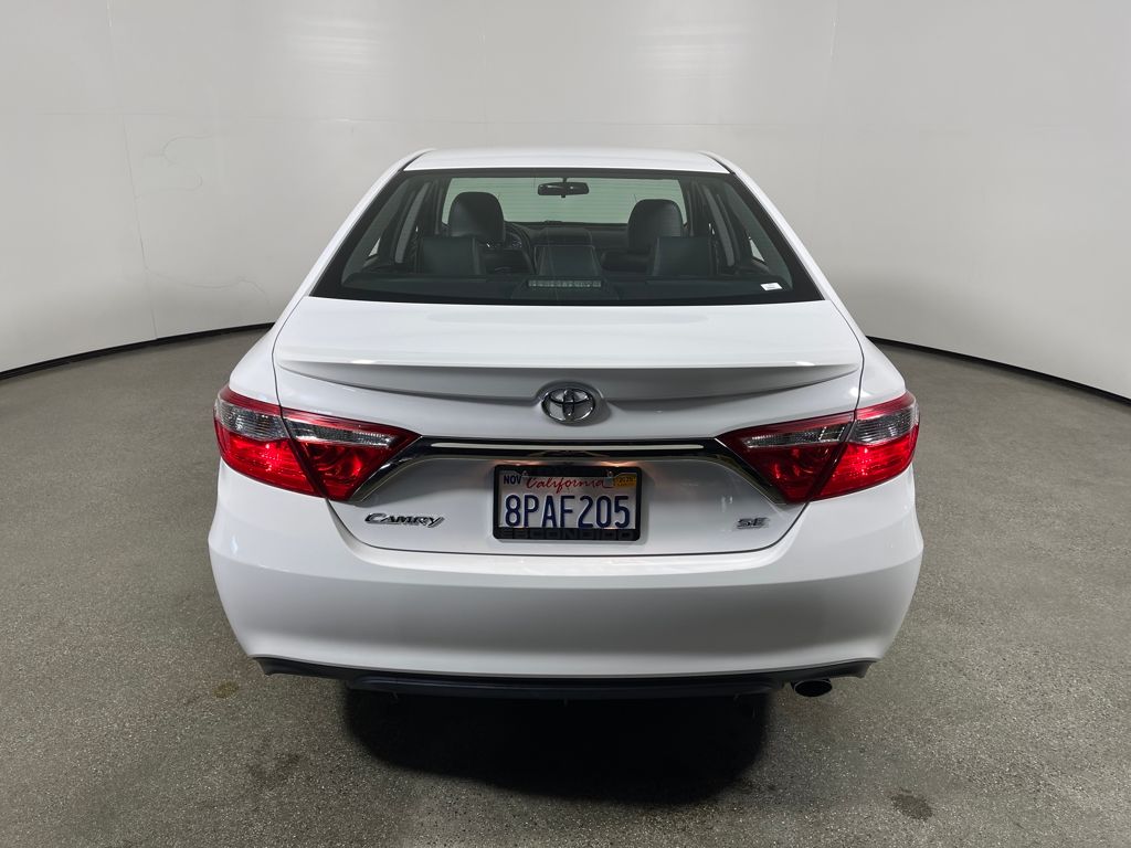 2017 Toyota Camry XLE XSE photo 4