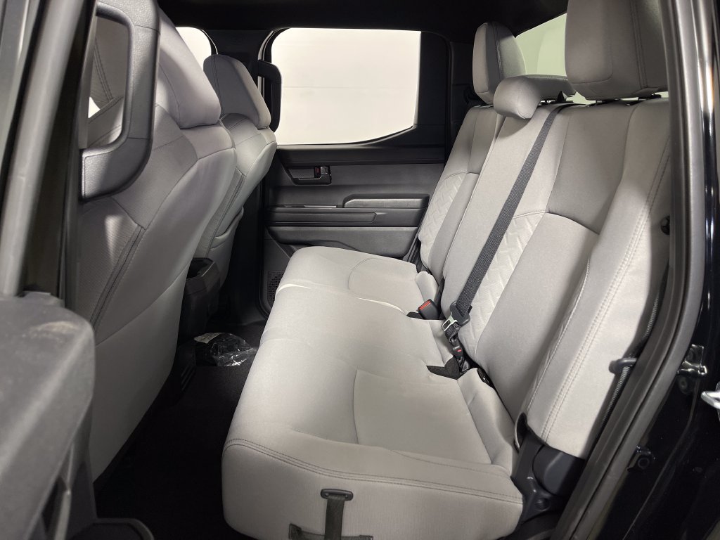 2026 Toyota Tacoma SR5 - Photo 13