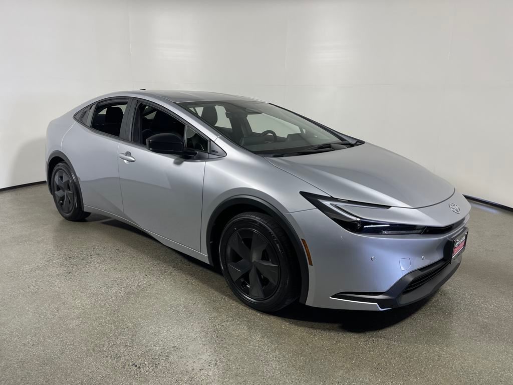 2026 Toyota Prius LE 