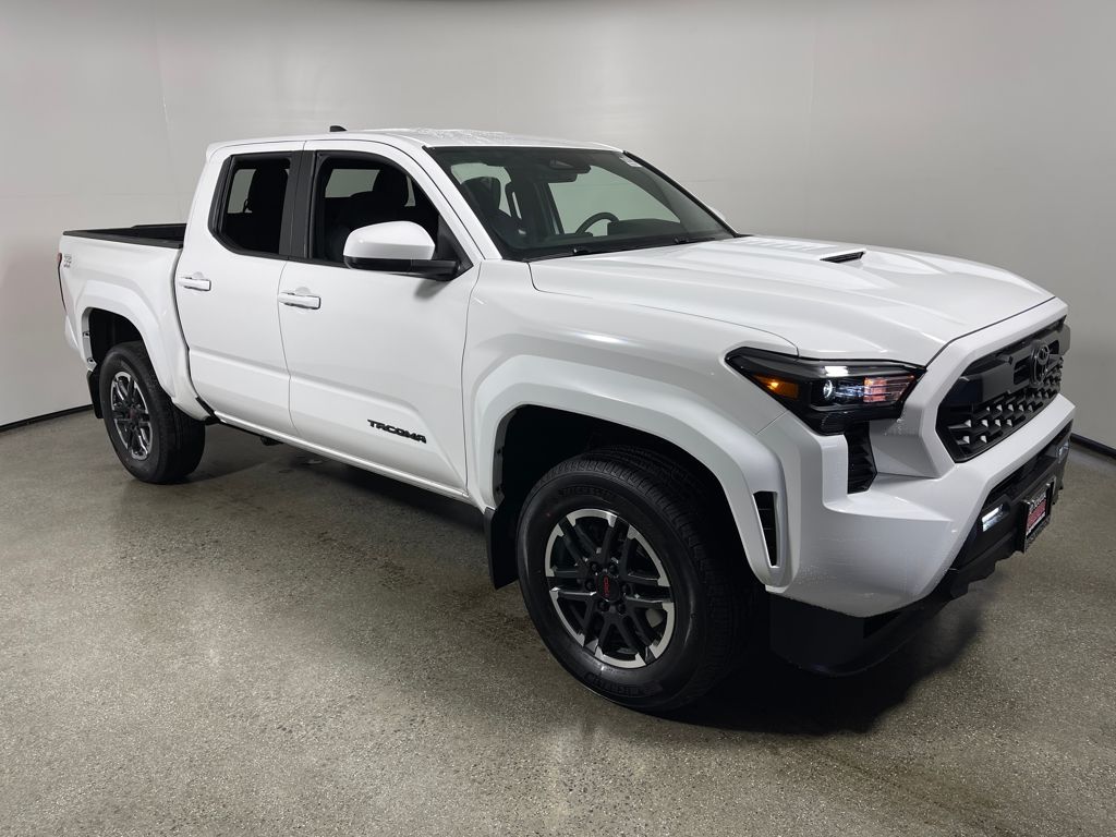 2026 Toyota Tacoma TRD Sport's photo