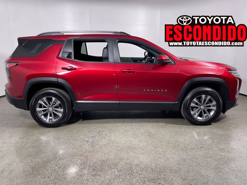 2025 Chevrolet Equinox LT's photo