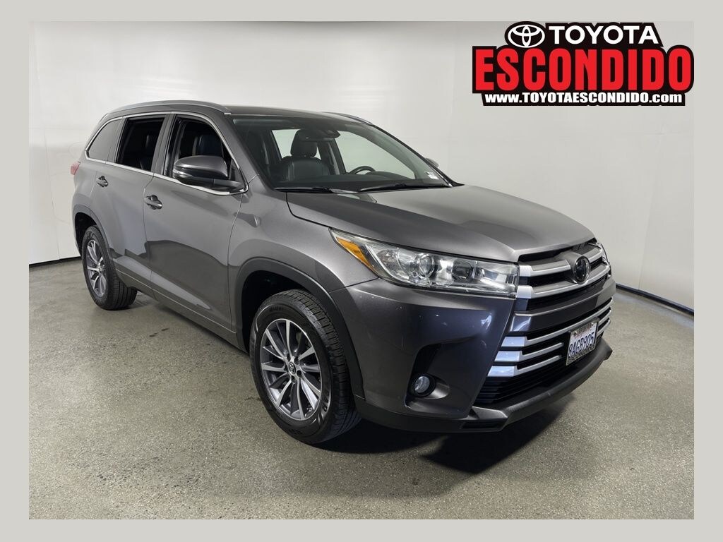 Certified 2017 Toyota Highlander SUV