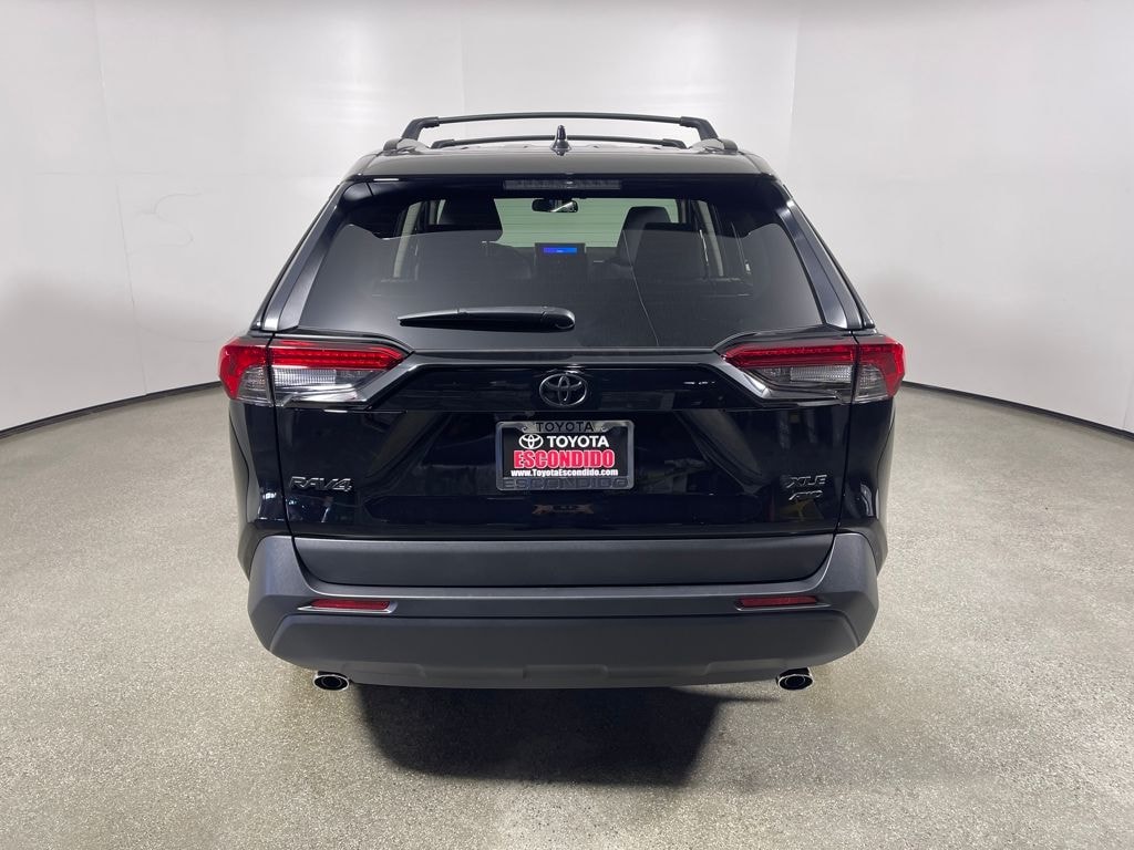 New 2025 Toyota RAV4 XLE XLE AWD SUV