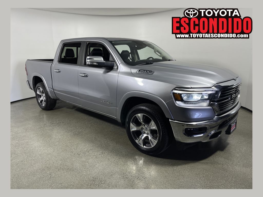 2022 RAM 1500 Laramie 4x4 Crew Cab 5'7's photo