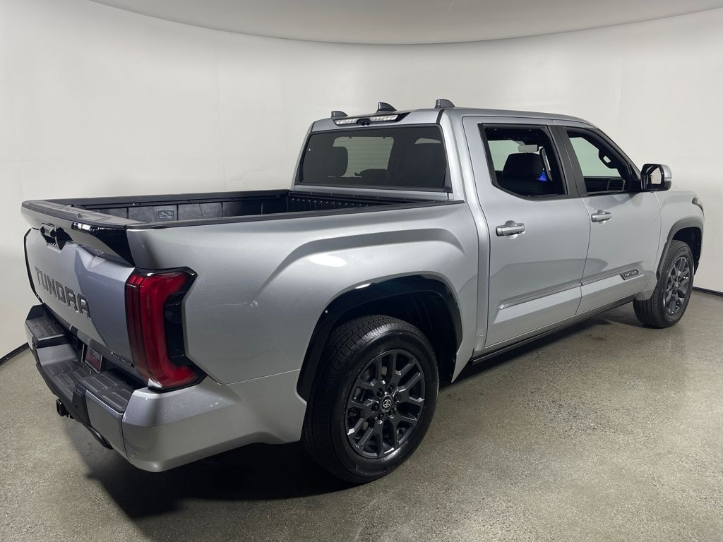 New 2026 Toyota Tundra i-FORCE MAX Platinum PLATINUM CREWMAX 5.5
