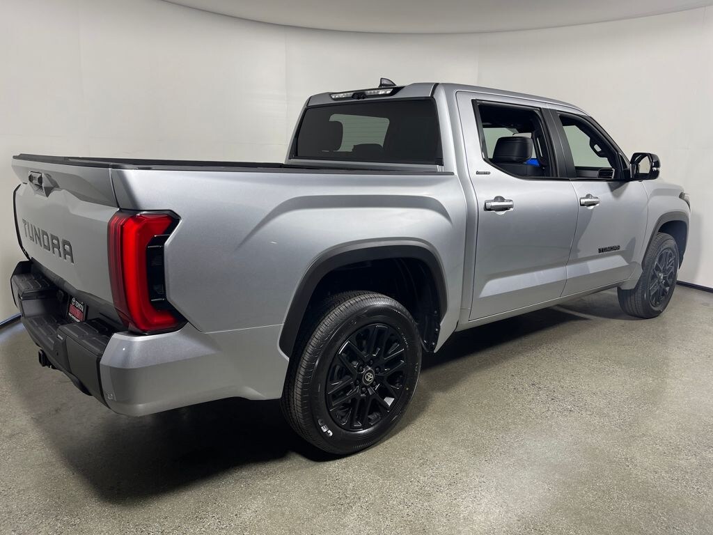 New 2026 Toyota Tundra Limited LIMITED CREWMAX 5.5