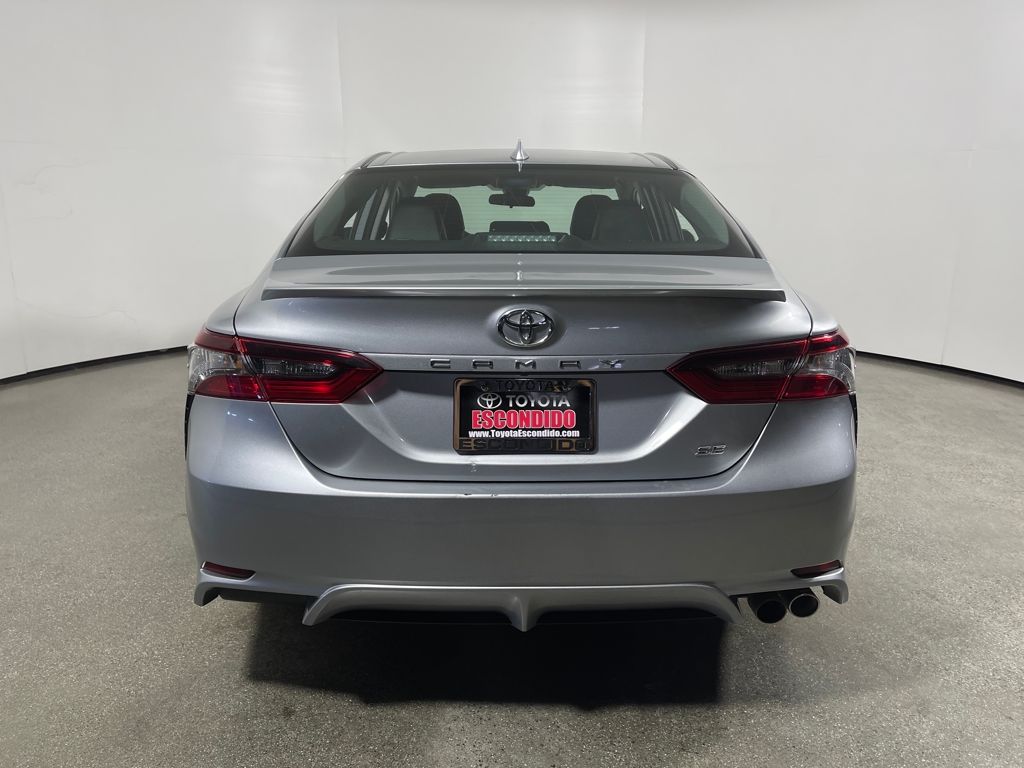2023 Toyota Camry SE photo 4
