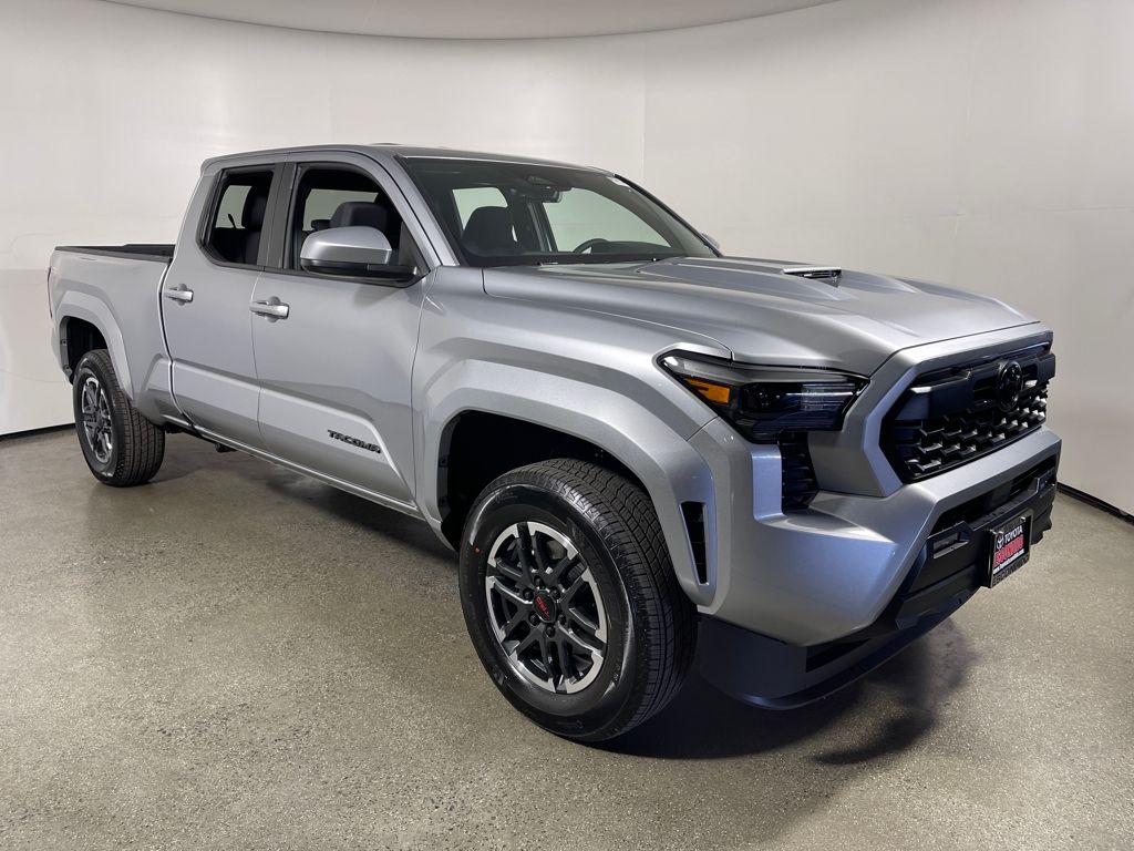 2026 Toyota Tacoma TRD Sport's photo