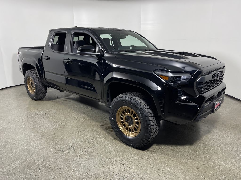 2026 Toyota Tacoma TRD Sport's photo
