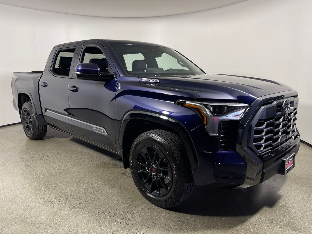 New 2026 Toyota Tundra i-FORCE MAX Platinum PLATINUM CREWMAX 5.5