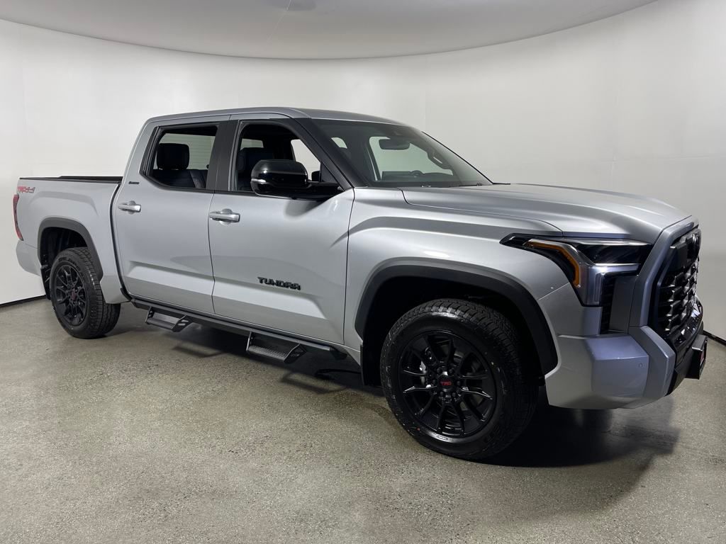 2025 Toyota Tundra LIMITED CREWMAX 5.5 