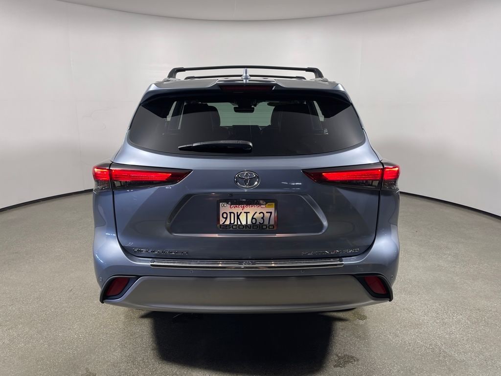 Certified 2022 Toyota Highlander Platinum SUV