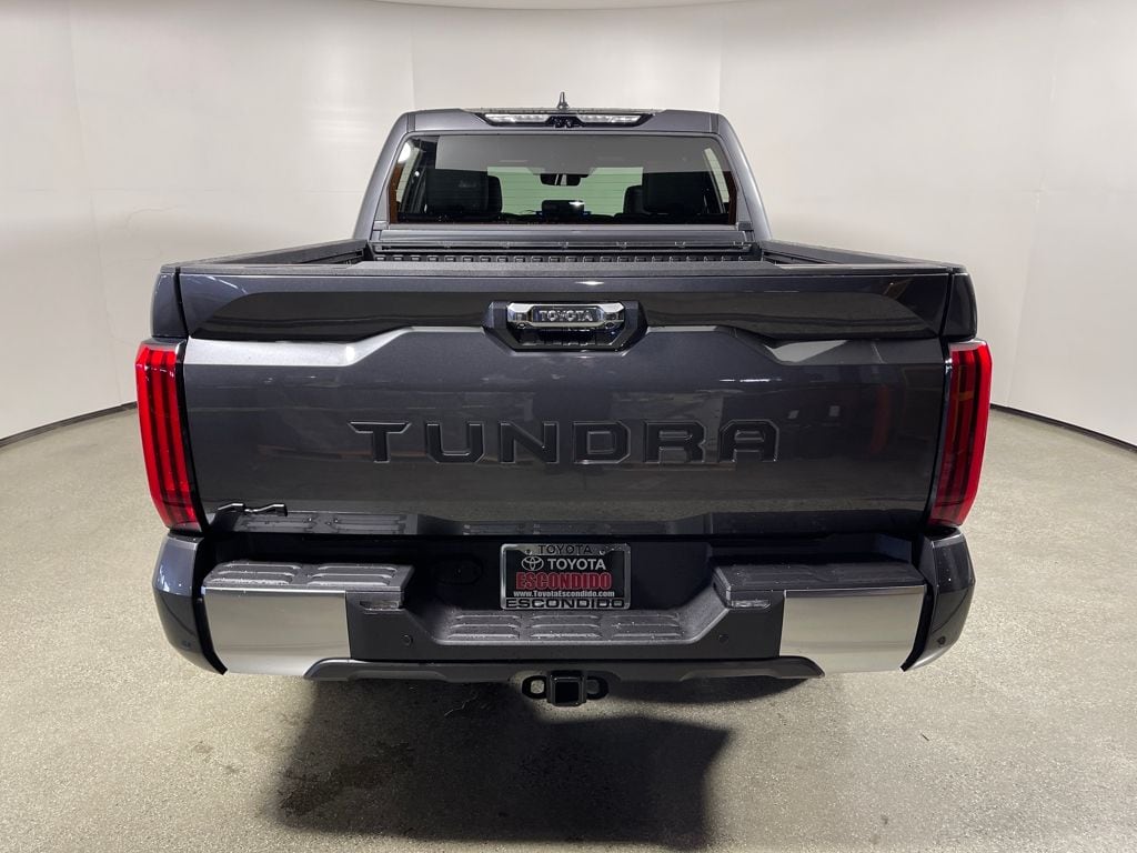 New 2026 Toyota Tundra Limited LIMITED CREWMAX 5.5