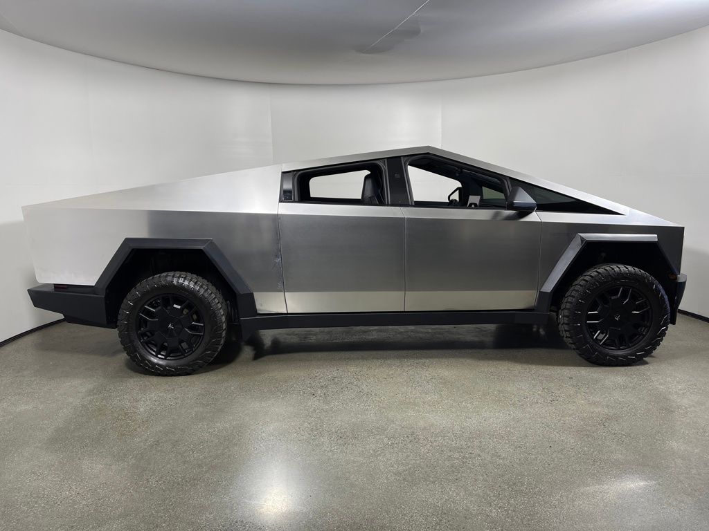 Used 2024 Tesla Cybertruck Base with VIN 7G2CEHED9RA021866 for sale in Northfield, Minnesota