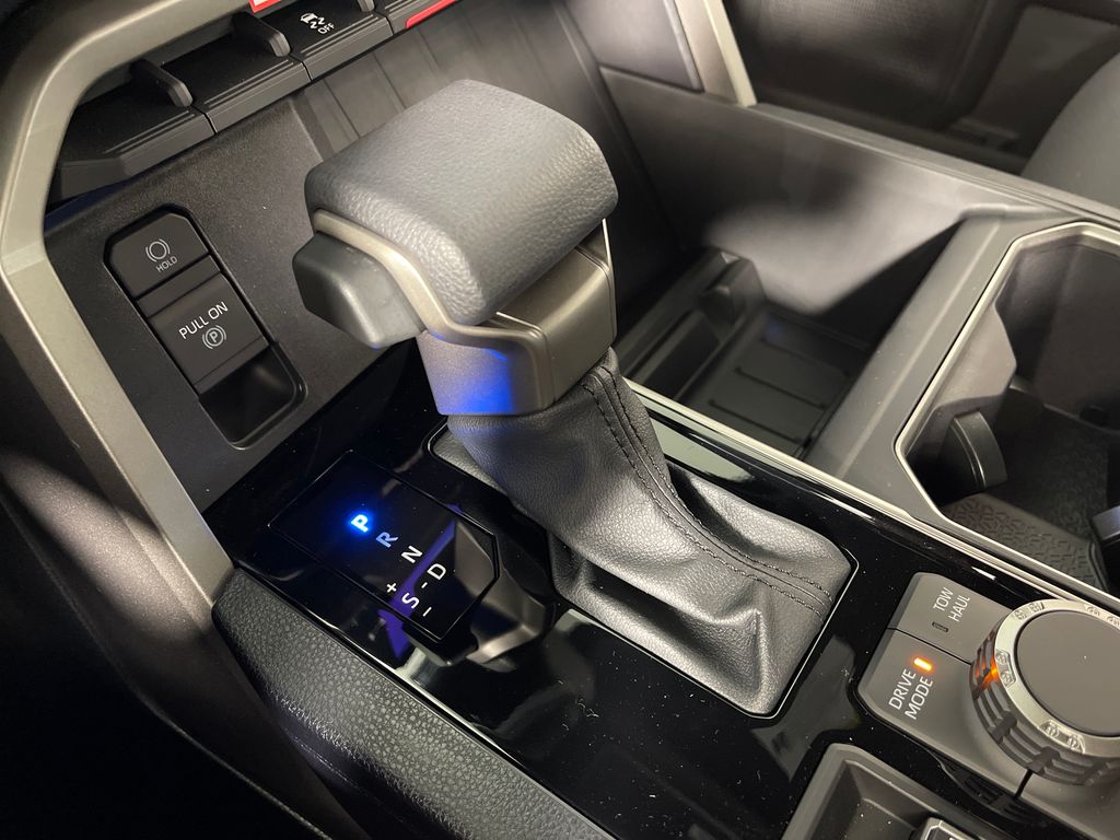 2026 Toyota Tundra SR5 - Photo 22