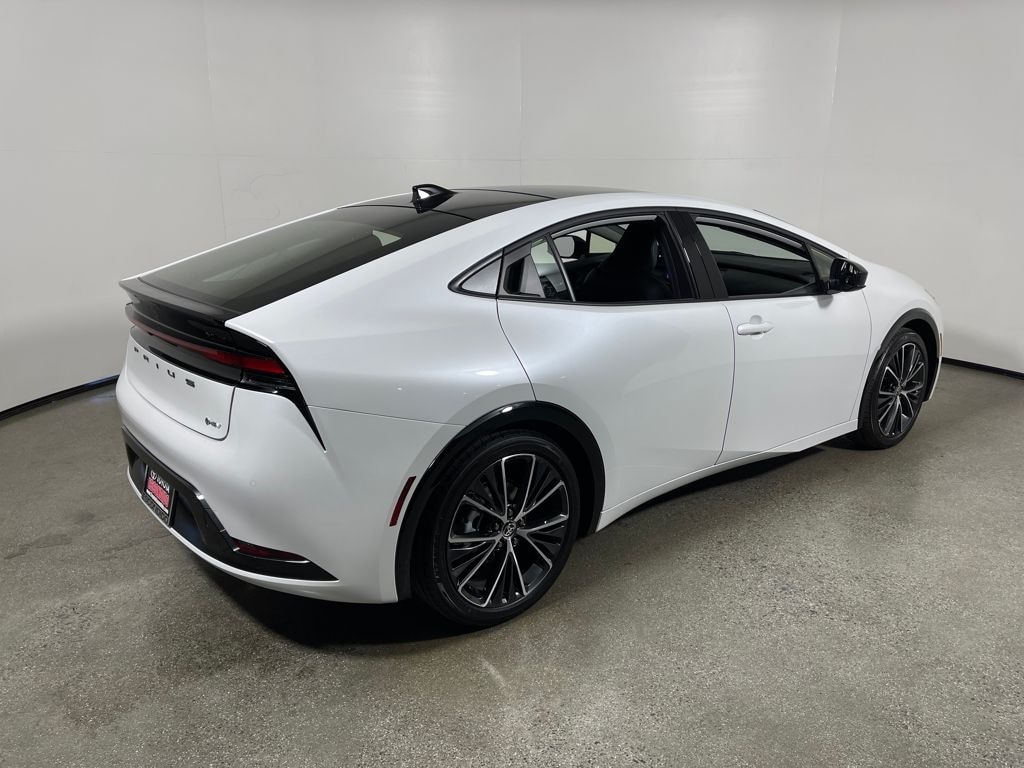 New 2026 Toyota Prius XLE XLE