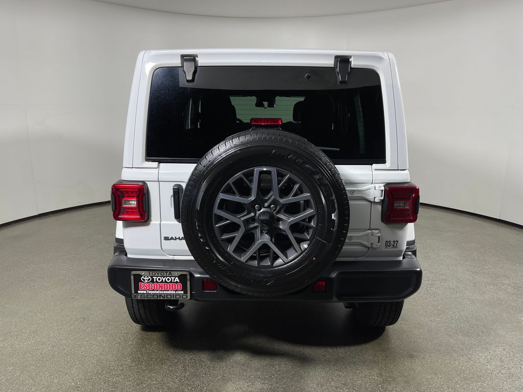 2025 Jeep Wrangler 4-Door Sahara - Photo 4