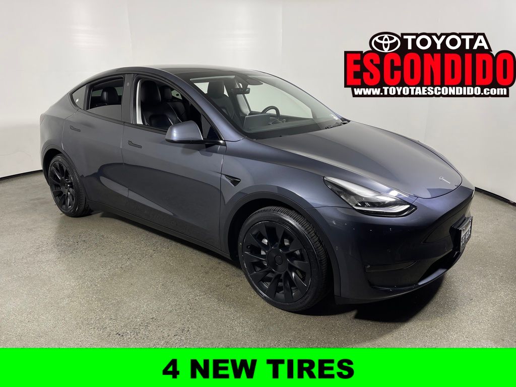 2022 Tesla Model Y Long Range's photo